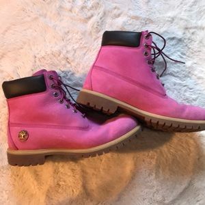Breast cancer awareness Timberlands
